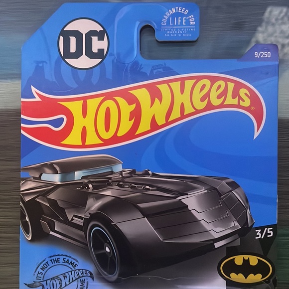 2017 DC  Batmobile - Picture 2 of 7
